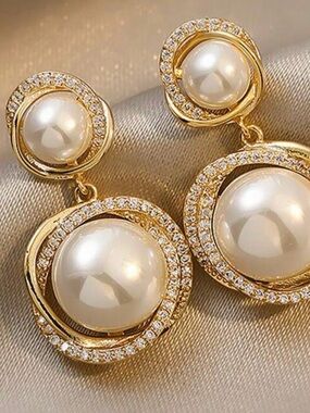 NEW Gold Pearl Drop Earrings Crystal Halo Statement Earrings Vintage Glam